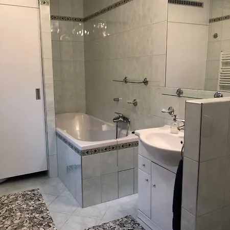 Feriehus Rekreacny Dom Sablatura *